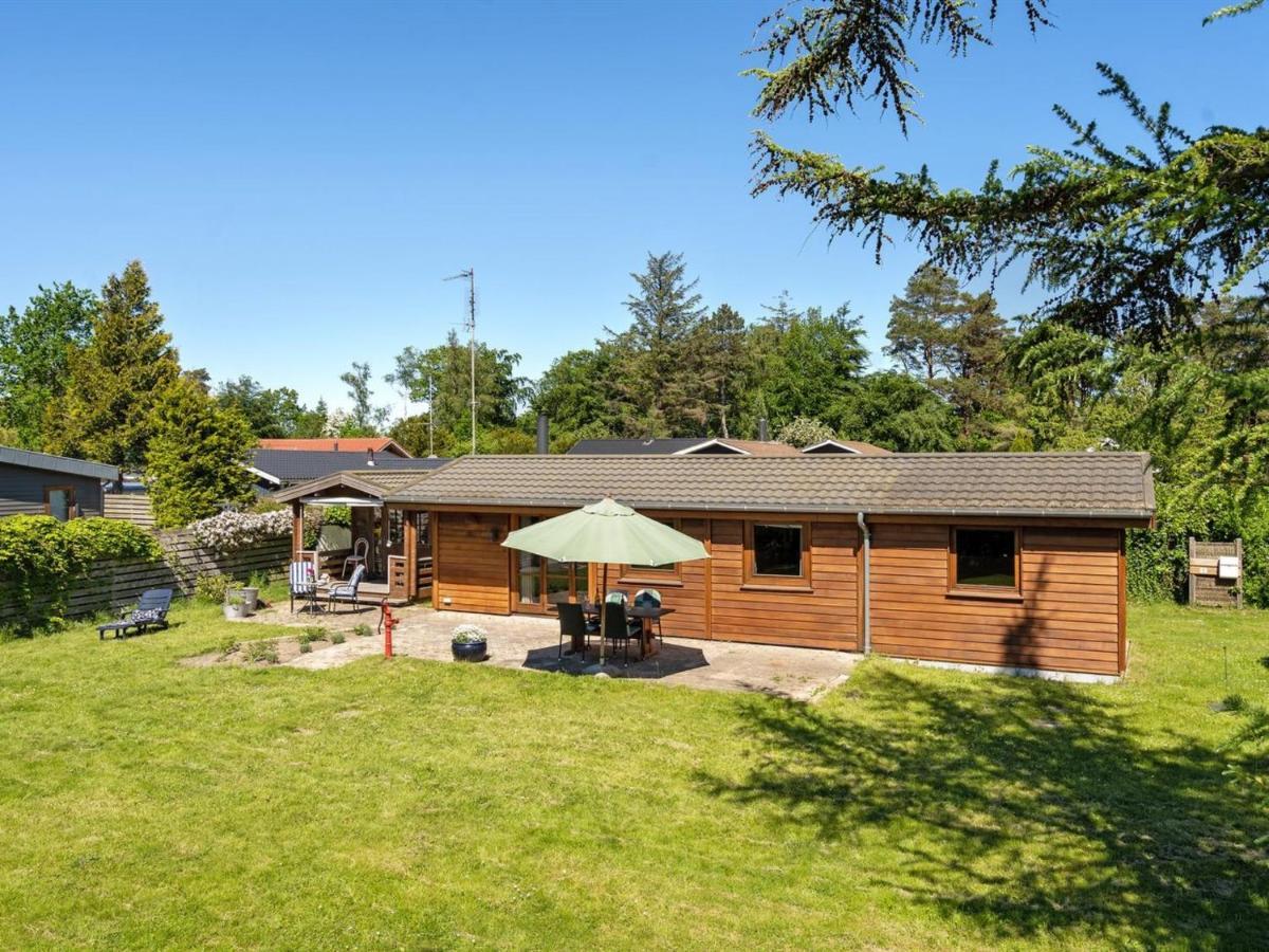 Holiday Home Agda - 100M From The Sea In Lolland- Falster And Mon By Interhome Bøtø By Exteriör bild